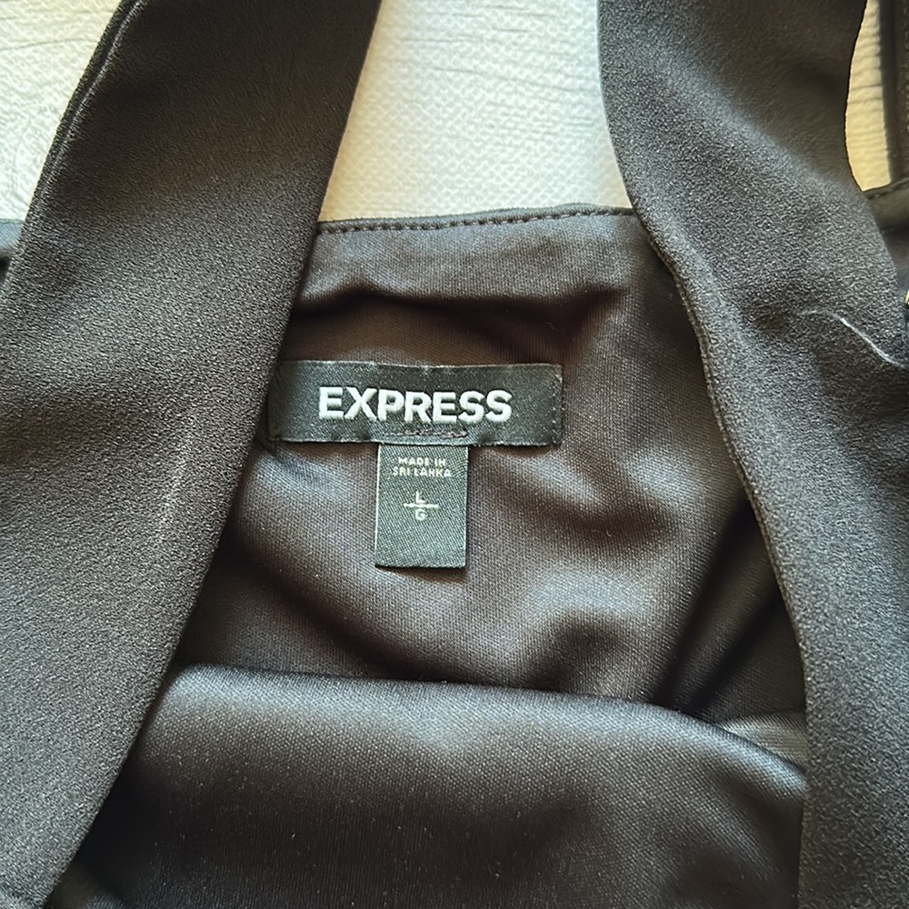 Express Black Square Neck Ruffle Hem Midi Dress Size Large - Picture 7 of 9